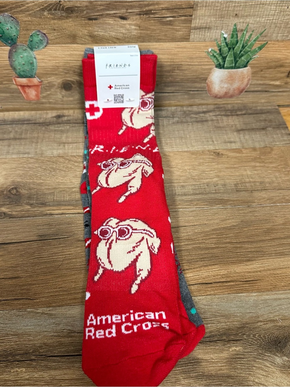 Friends TV show Thanksgiving socks One size fit most 2 pair New white elephant